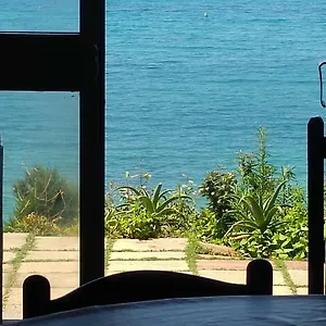 Apartment Fronte Mare, Isola Rossa (Sassari)